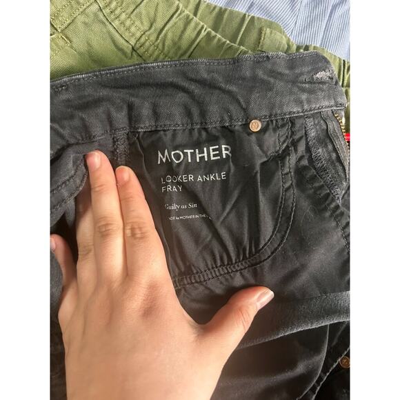 Mother Black Looker Ankle Fray Guilty as Sin Jeans Size 26 - Picture 5 of 9